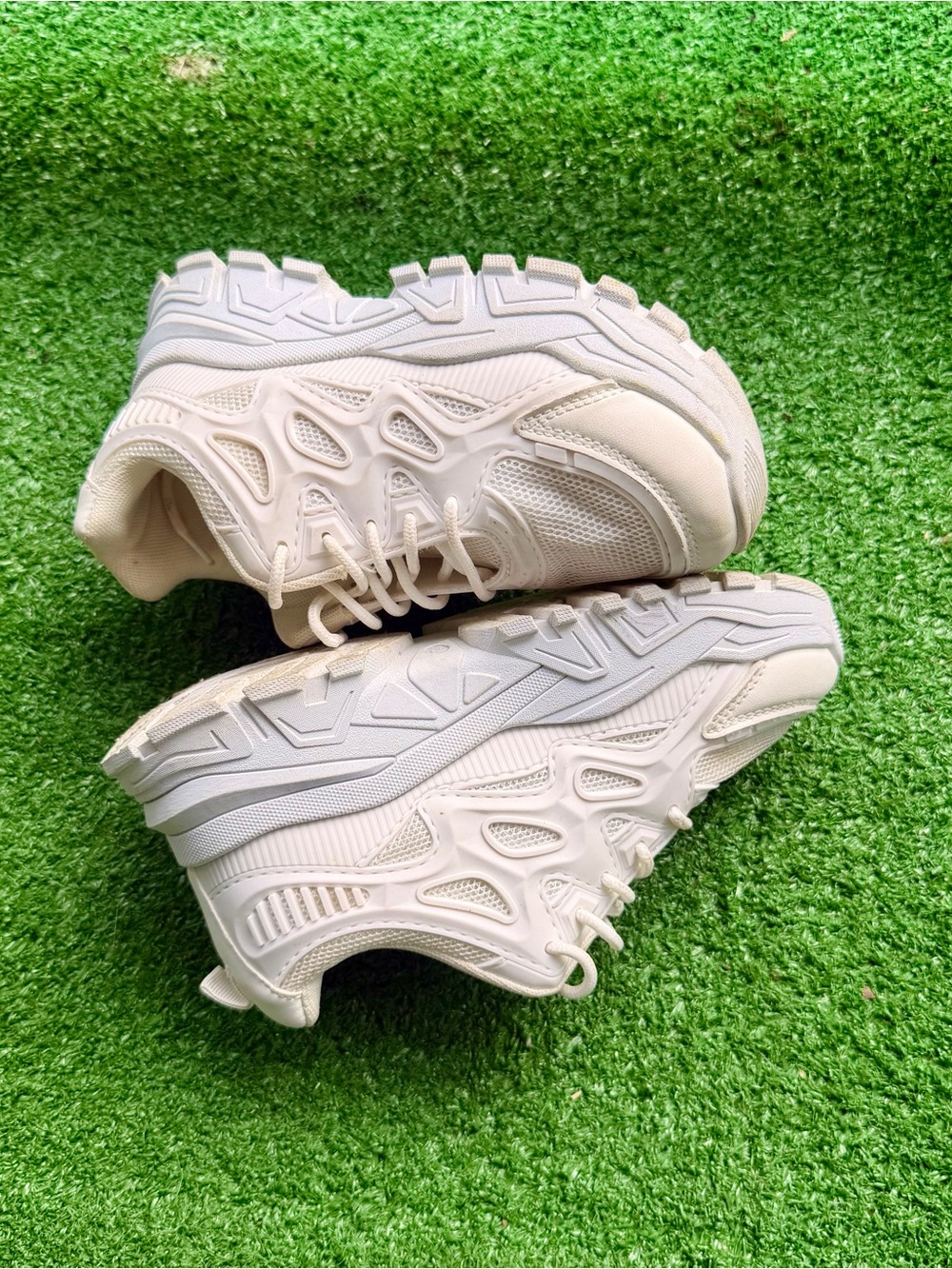 Rouge Kids Chunky Platform Sneakers Size 33 / US 1.5